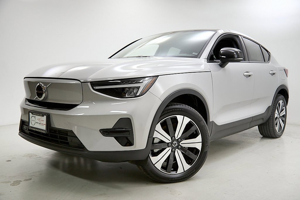 Certified 2023 Volvo C40 Recharge Core w/ Protection Package Premier image 2