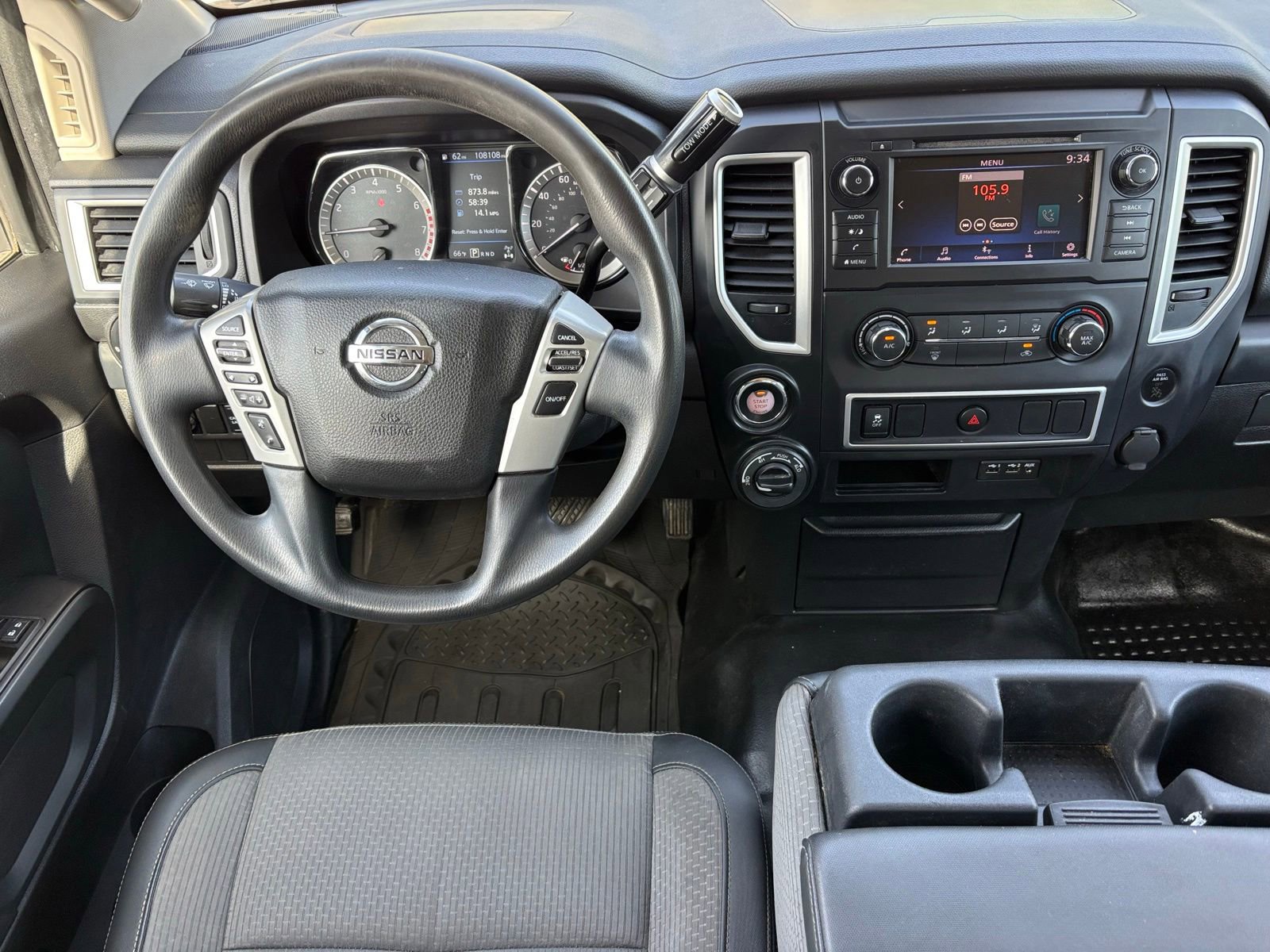 Used 2019 Nissan Titan S AWD/4WD image 13
