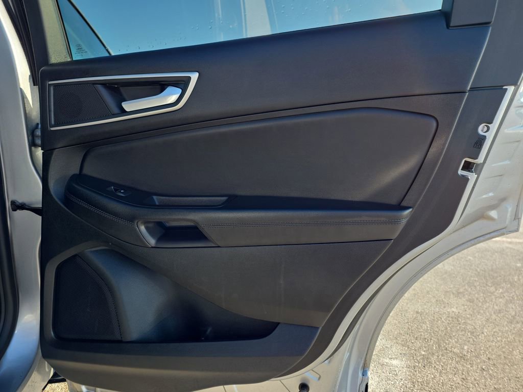 Used 2024 Ford Edge SEL w/ Convenience Package image 31