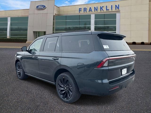 New 2026 Lincoln Navigator Reserve w/ Jet Appearance Package image 5