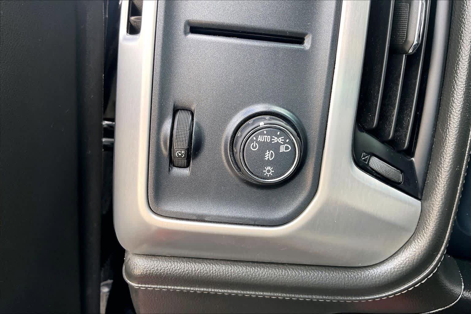 Used 2018 GMC Sierra 1500 SLT w/ Texas SLT Premium Package RWD image 14