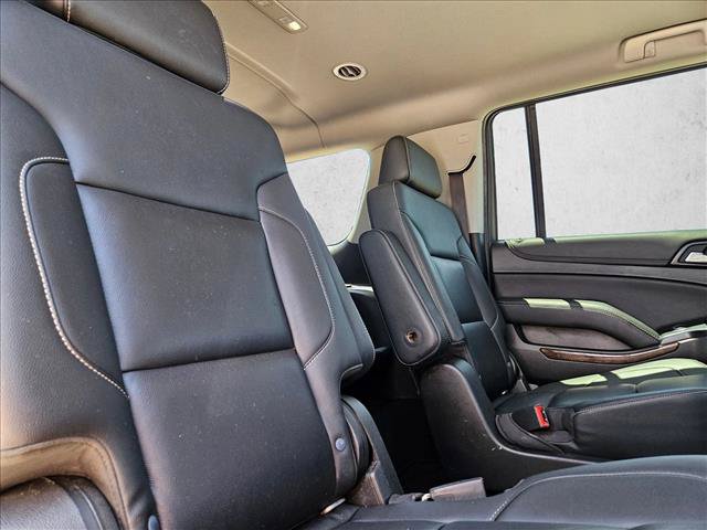 Used 2020 Chevrolet Suburban LT w/ Luxury Package AWD/4WD image 20