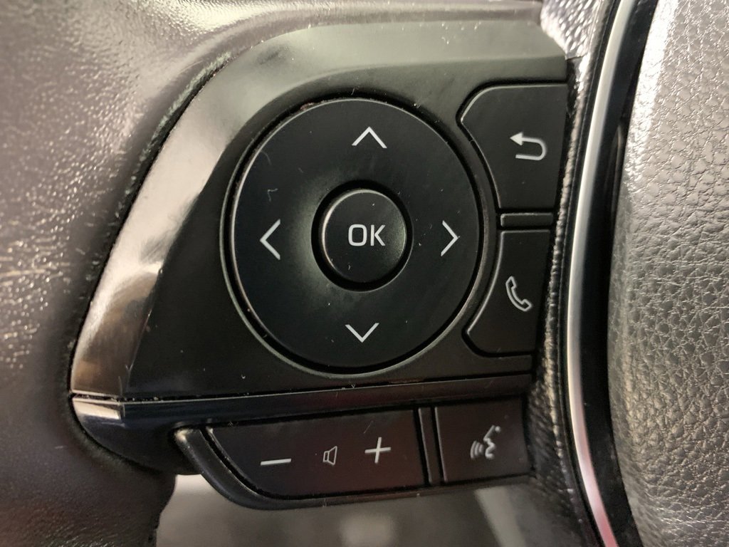 Used 2021 Toyota RAV4 Limited image 8