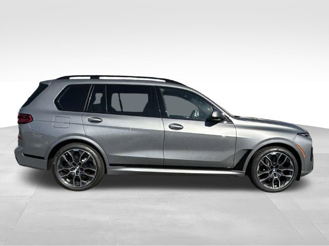 New 2027 BMW X7 xDrive40i w/ Executive Package AWD/4WD image 2