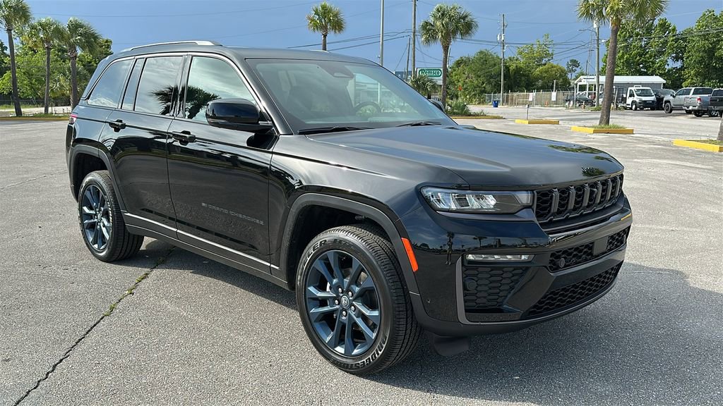 New 2026 Jeep Grand Cherokee Limited AWD/4WD image 8