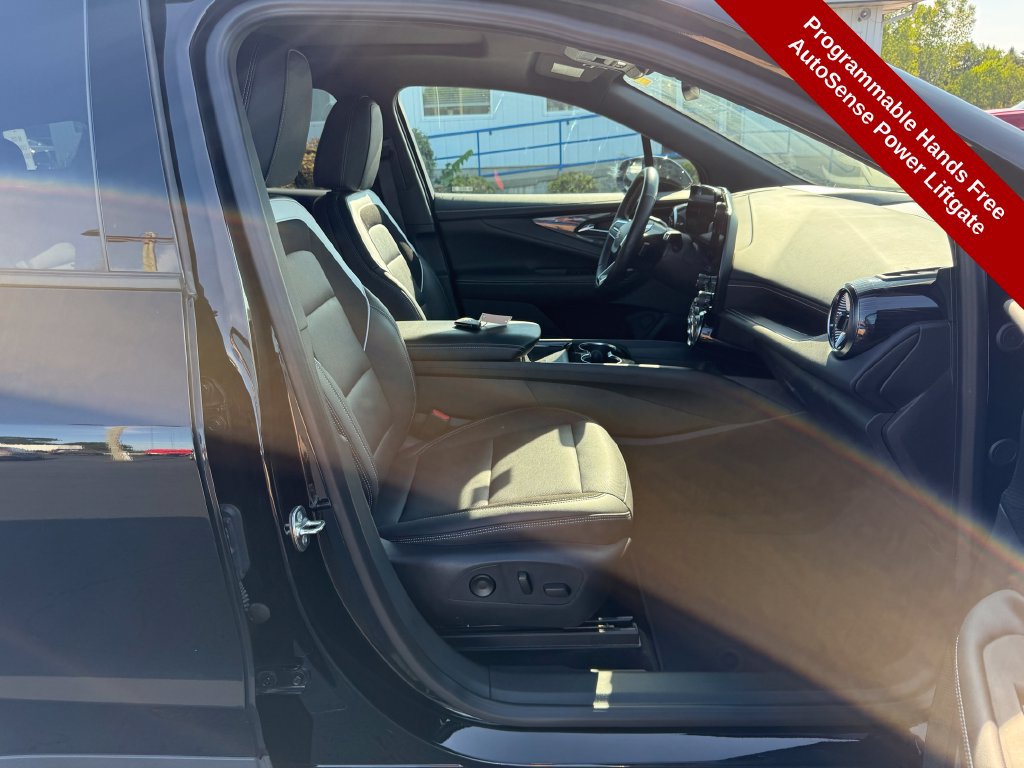 Used 2024 Chevrolet Blazer EV LT AWD/4WD image 43