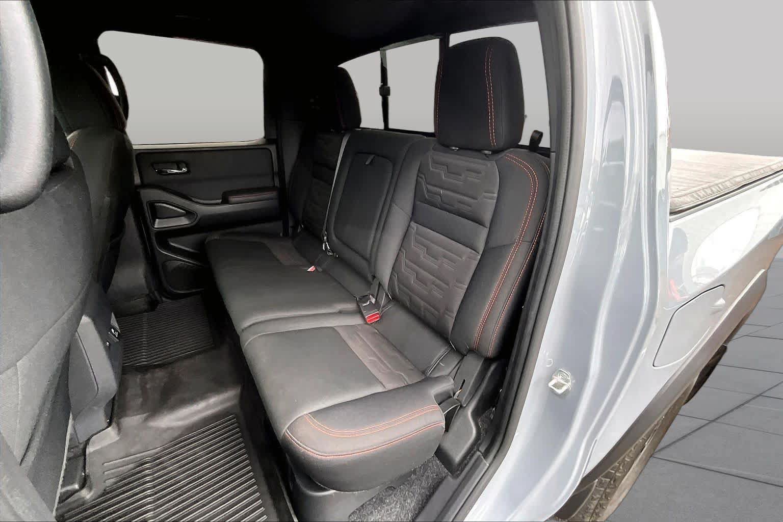 Used 2022 Nissan Frontier PRO-4X AWD/4WD image 20