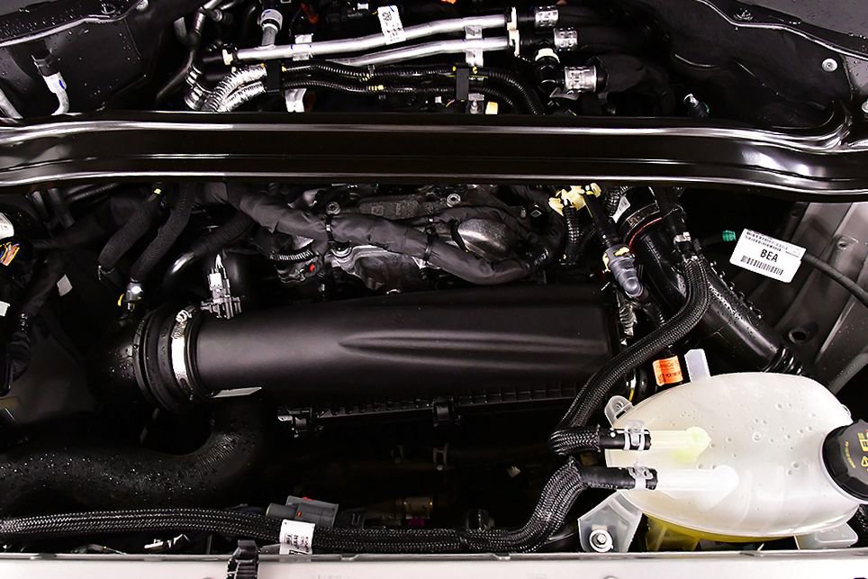 Used 2025 Ford Explorer ST-Line w/ Premium Package image 34