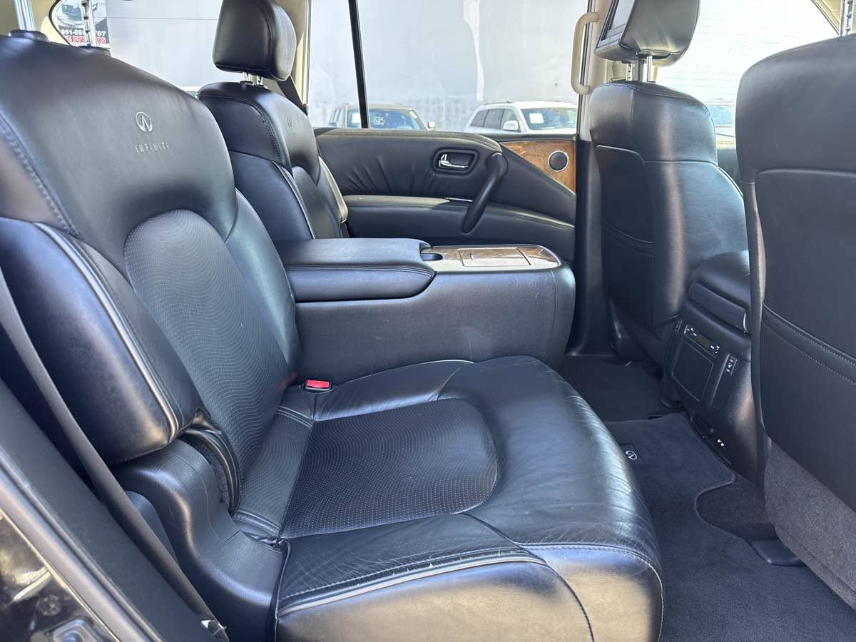 Used 2012 INFINITI QX56 4WD w/ Theater Pkg image 11