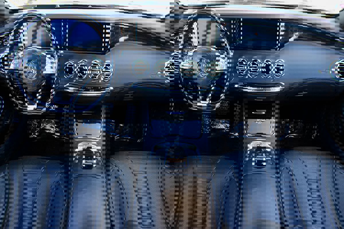 Used 2015 Mercedes-Benz S 550 4MATIC Coupe image 14