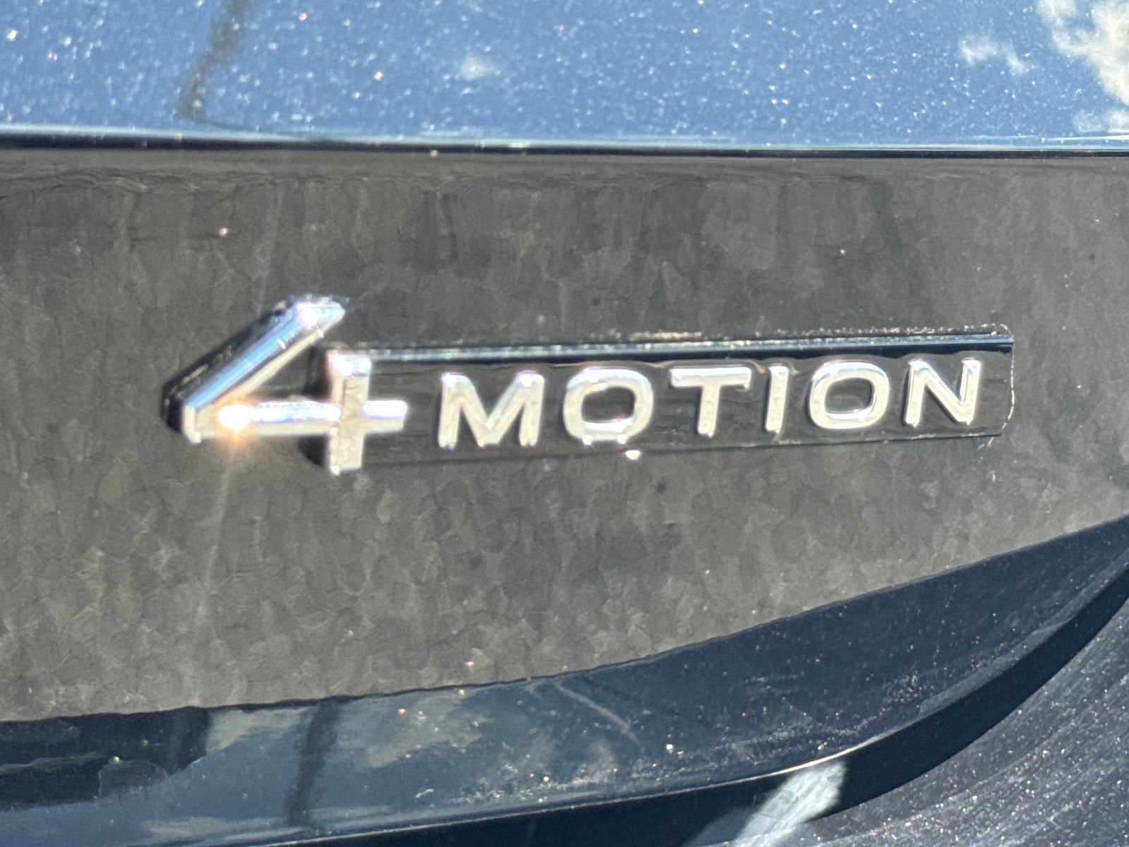 Certified 2025 Volkswagen Taos S AWD/4WD image 39