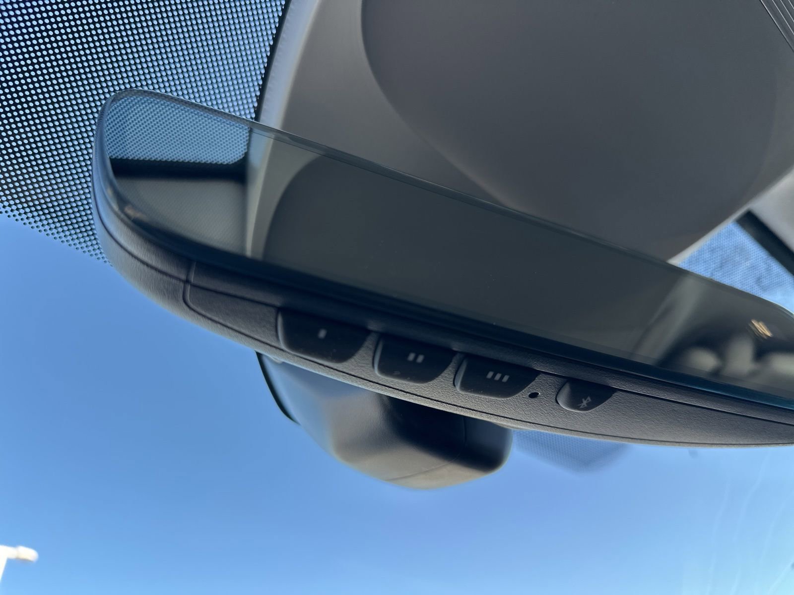 New 2026 Volkswagen Taos SE image 63