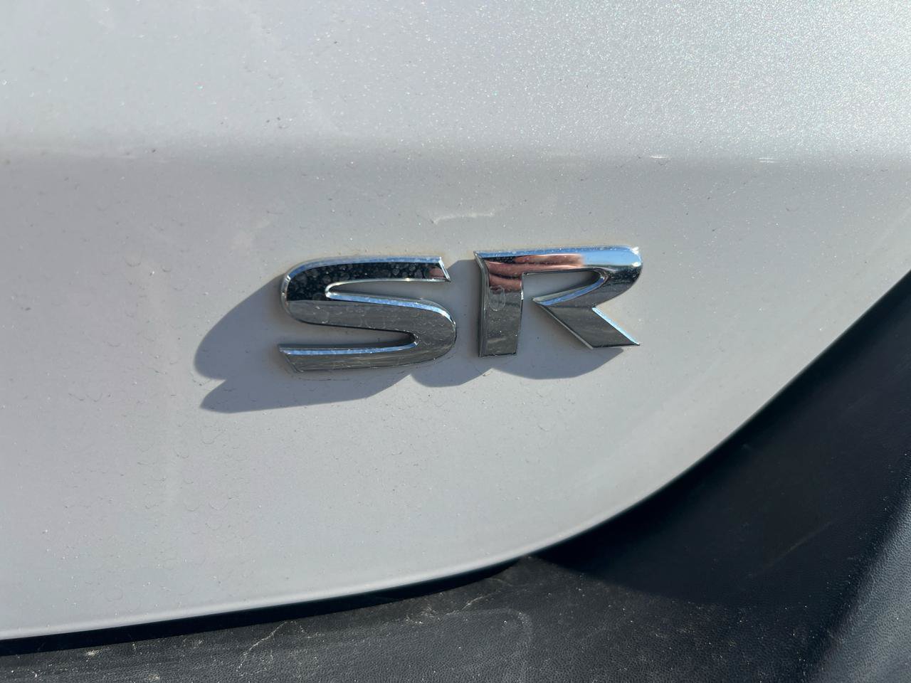 Used 2020 Nissan Kicks SR FWD image 5