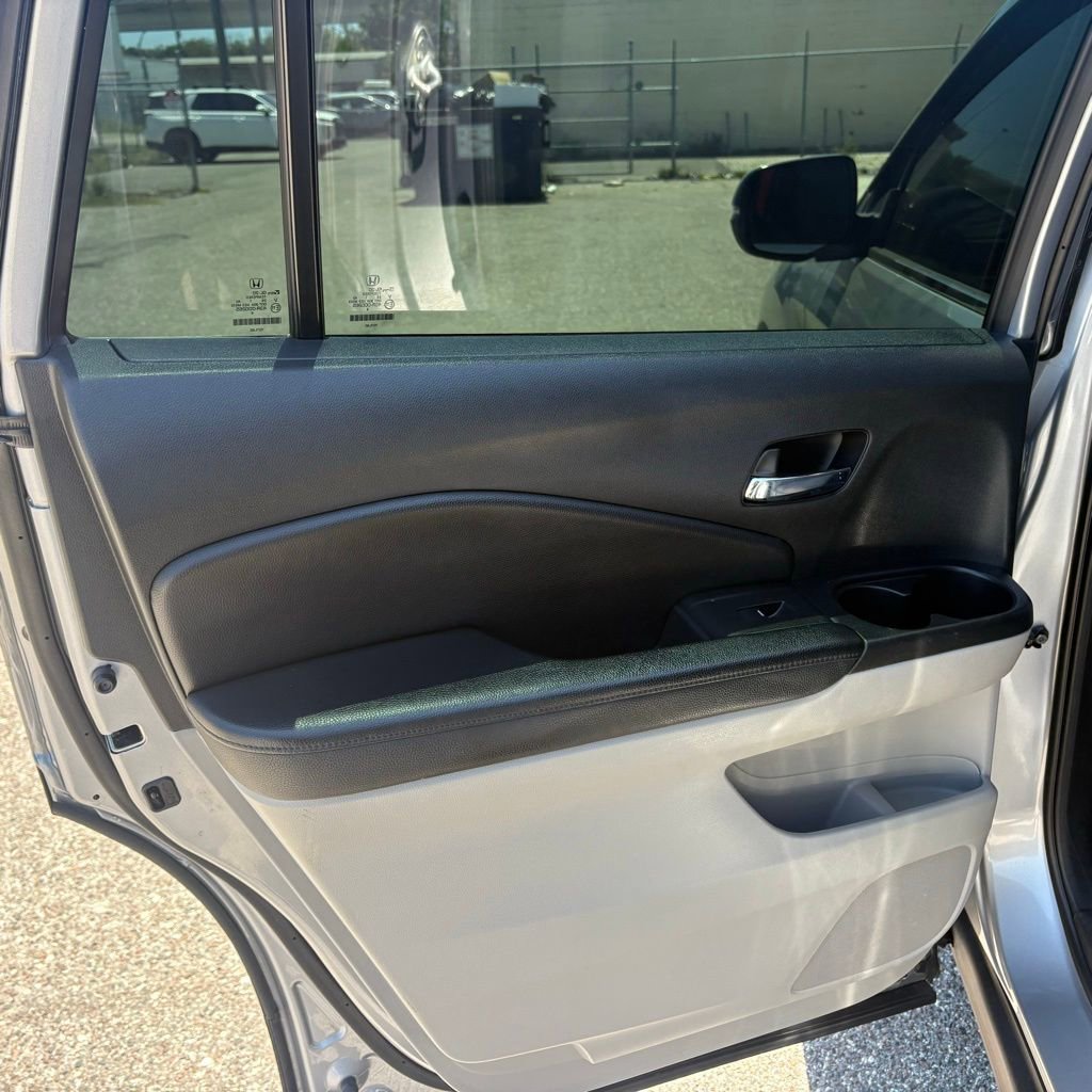 Used 2021 Honda Pilot EX image 12