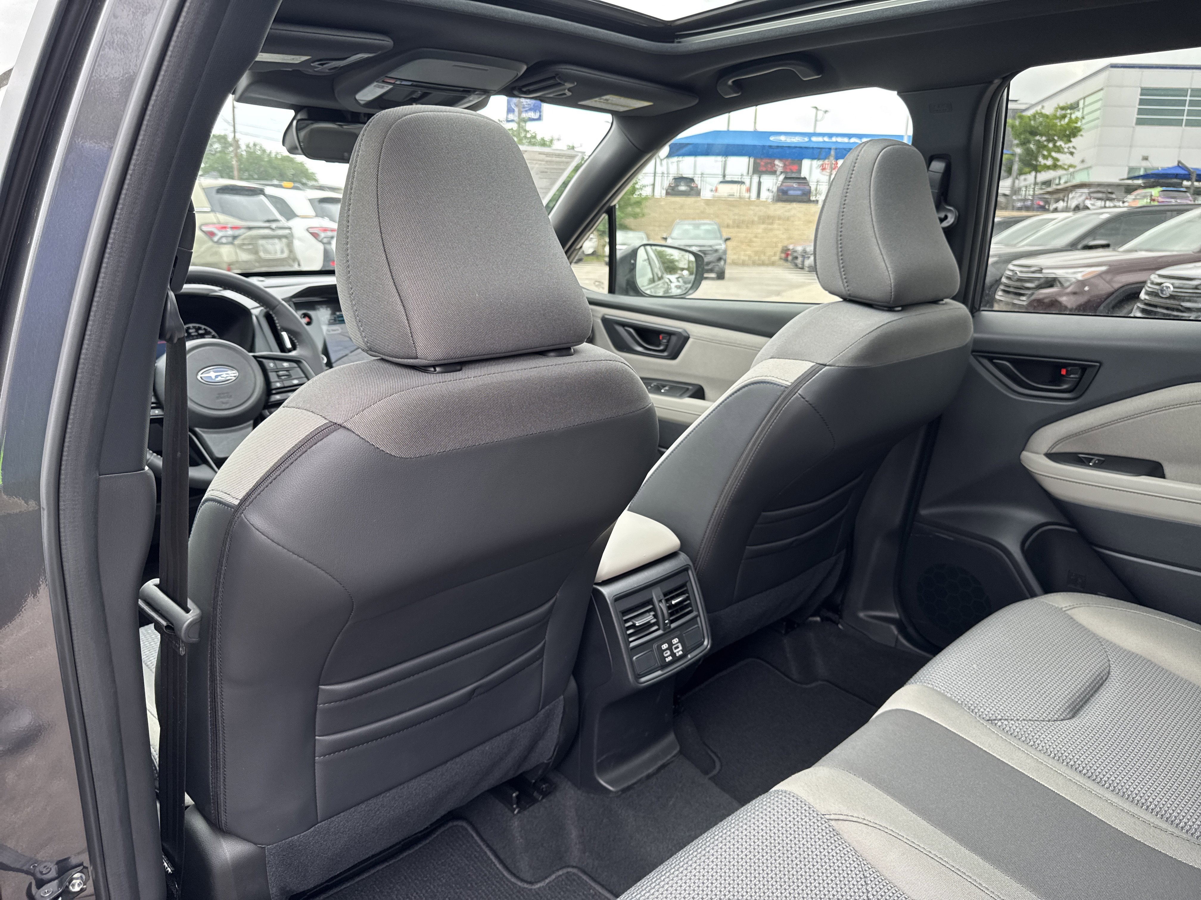 Certified 2025 Subaru Forester Premium AWD/4WD image 28