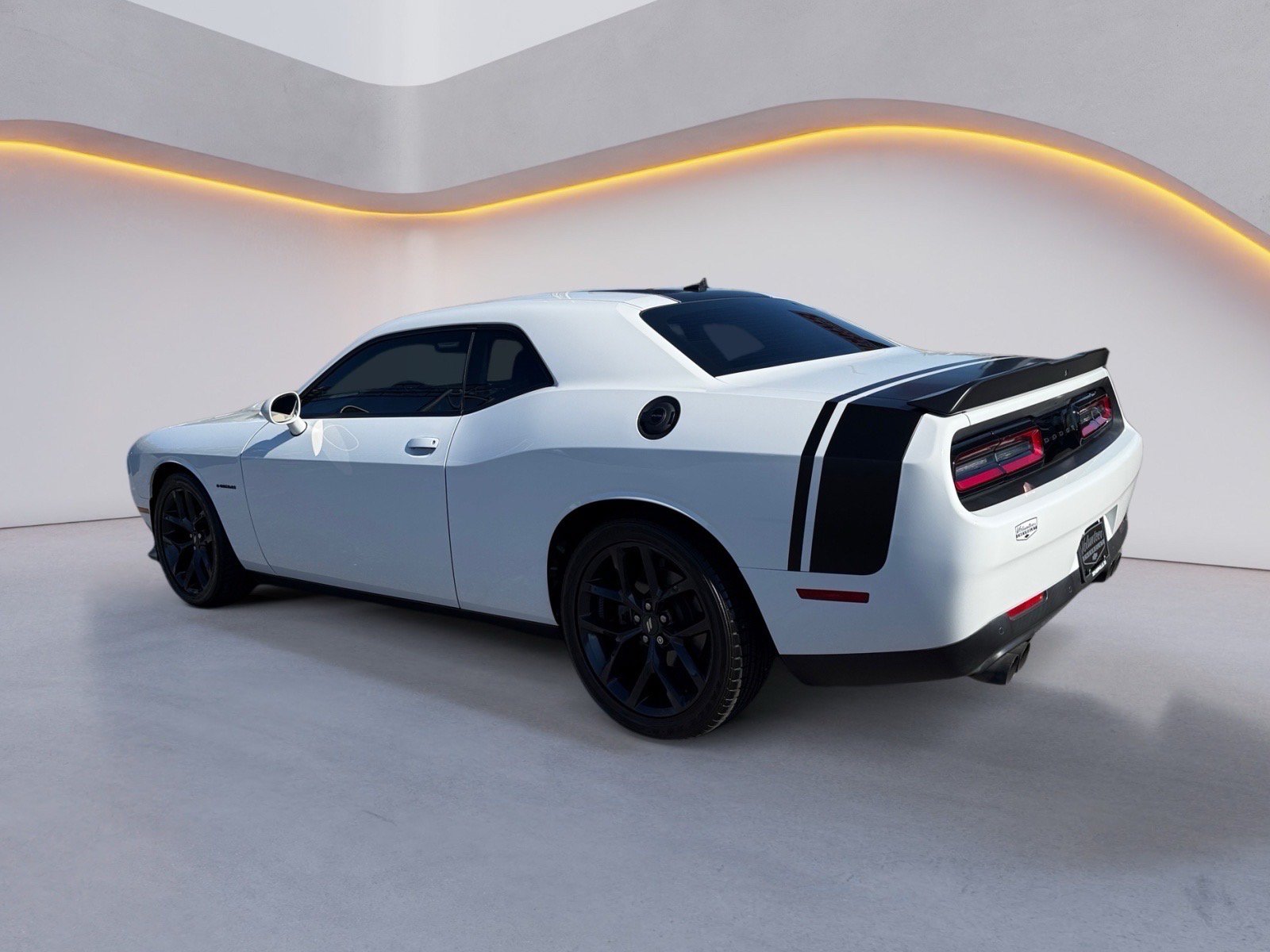 Used 2021 Dodge Challenger R/T w/ Blacktop Package RWD image 5