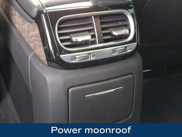 Used 2022 Genesis G90 5.0 Ultimate image 21