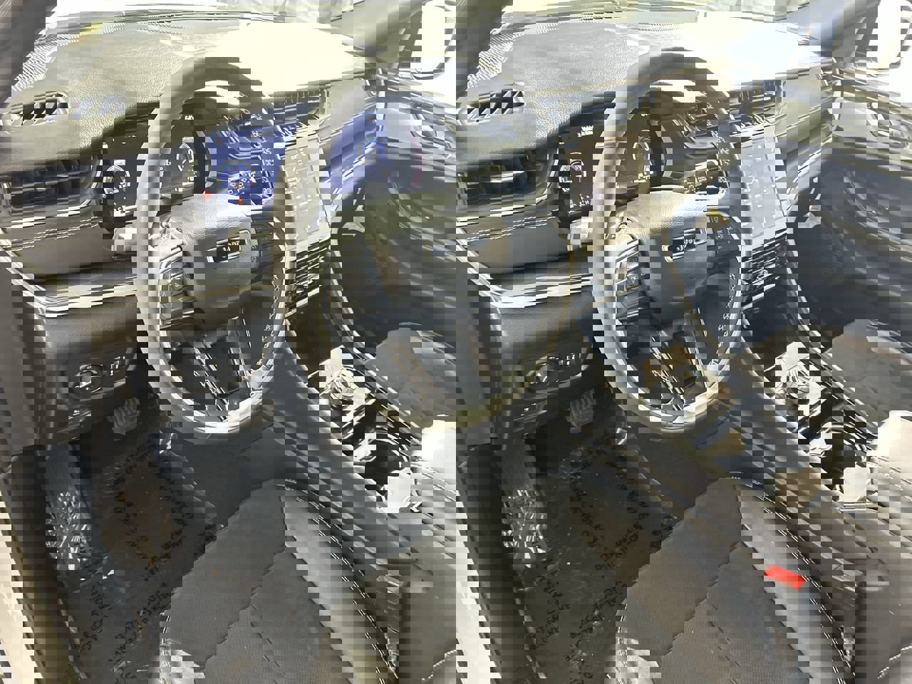 Used 2023 Jeep Grand Cherokee L Laredo image 11