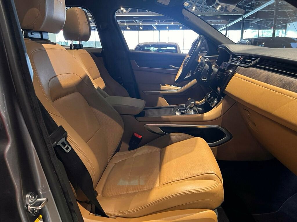 Used 2021 Jaguar F-PACE S image 32