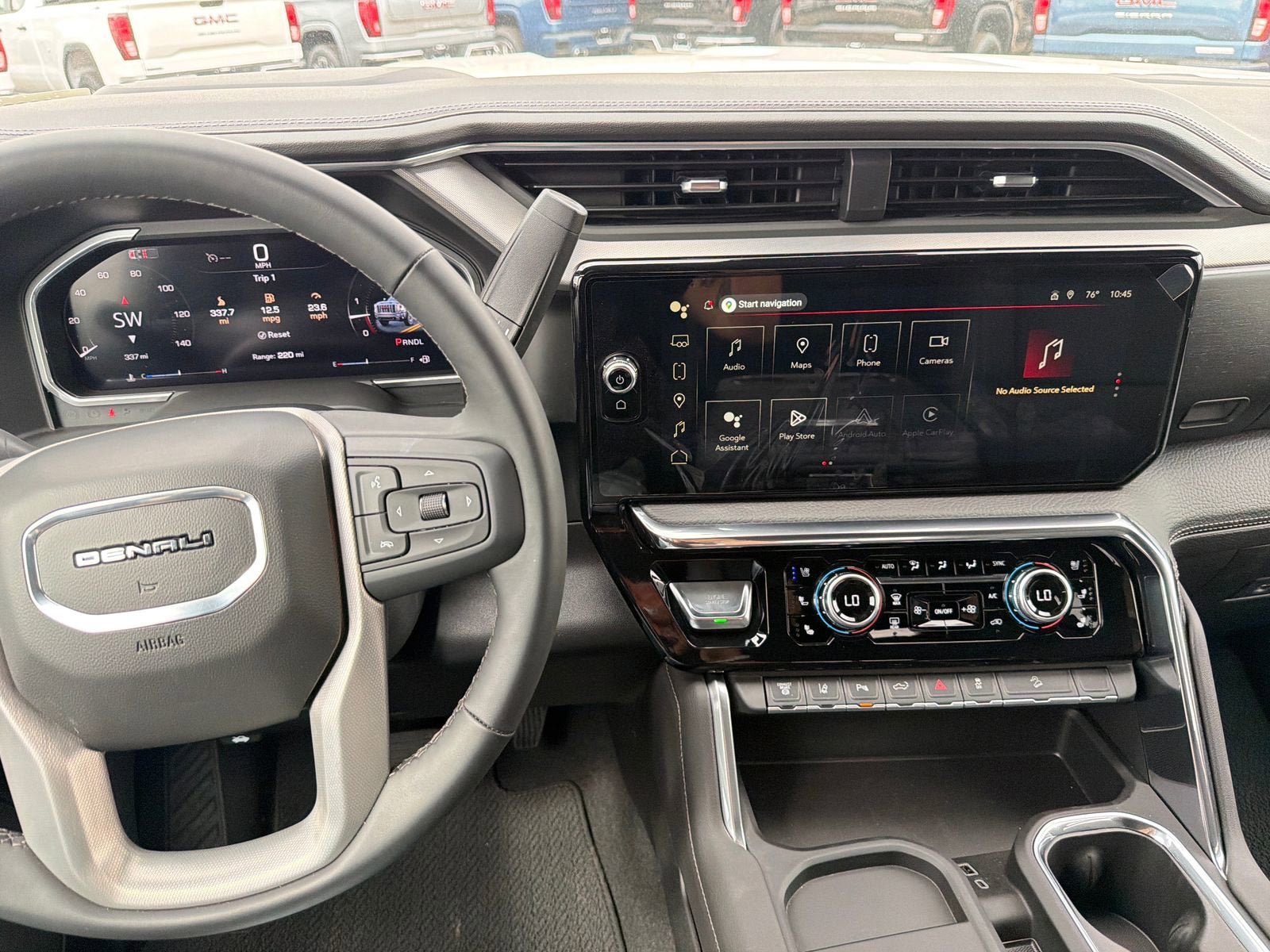 New 2026 GMC Sierra 2500 Denali w/ Denali Reserve Package AWD/4WD image 24