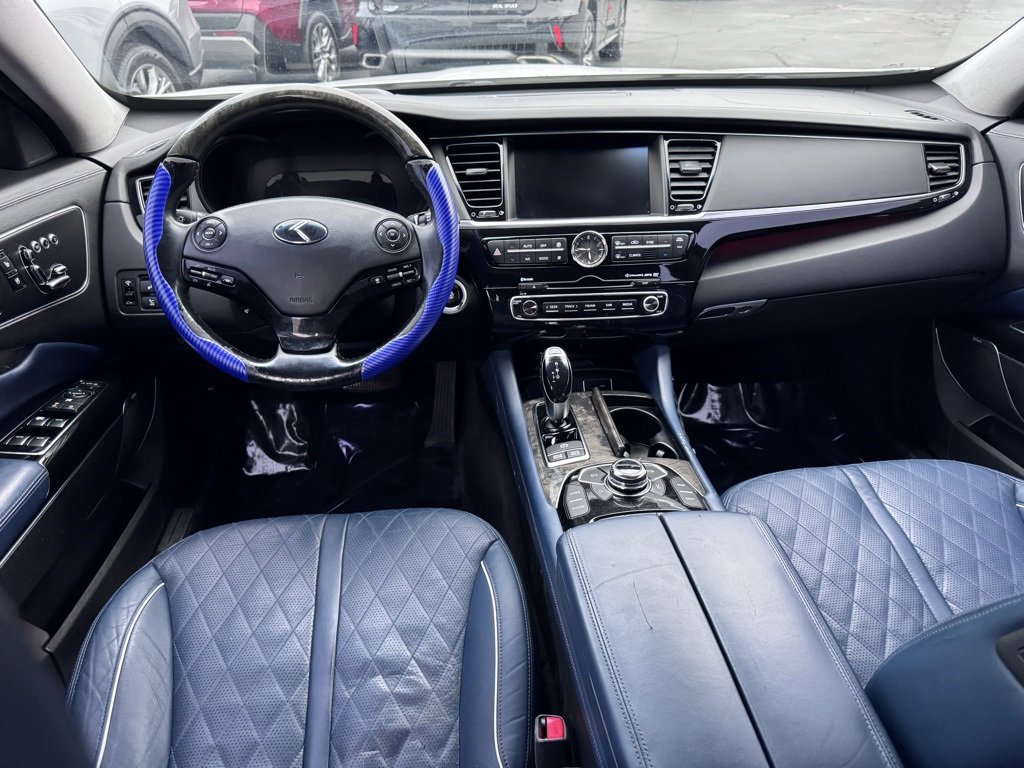 Used 2015 Kia K900 Luxury image 5