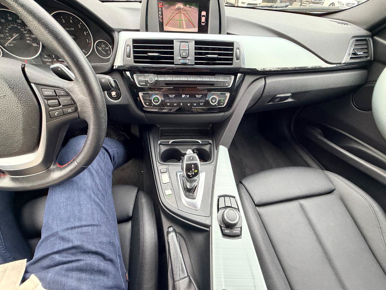 Used 2016 BMW 328i Sedan RWD image 22