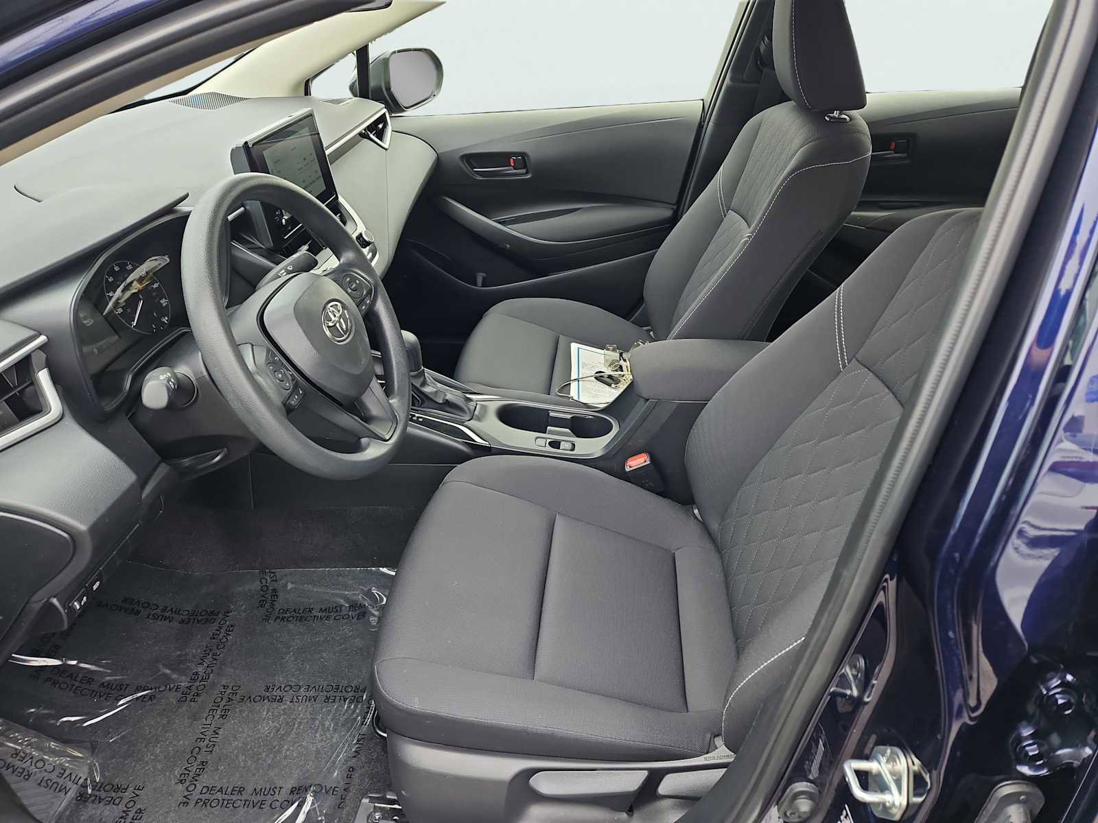 Used 2023 Toyota Corolla LE FWD image 27