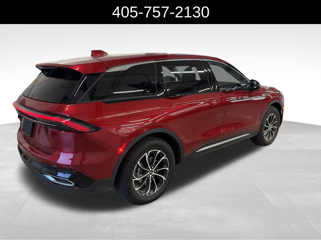 Used 2026 Lincoln Nautilus Premier AWD/4WD image 12