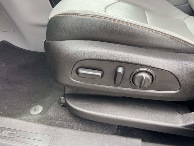 Used 2018 GMC Terrain SLT w/ Preferred Package image 13