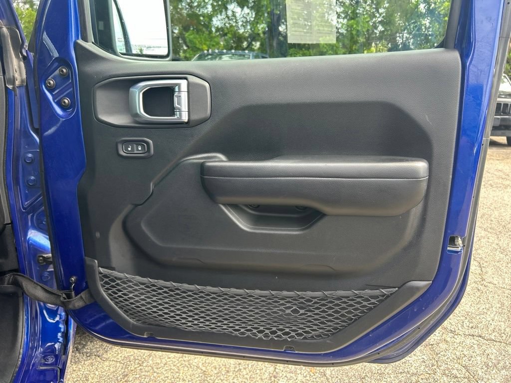 Used 2019 Jeep Wrangler Unlimited Sport S AWD/4WD image 25