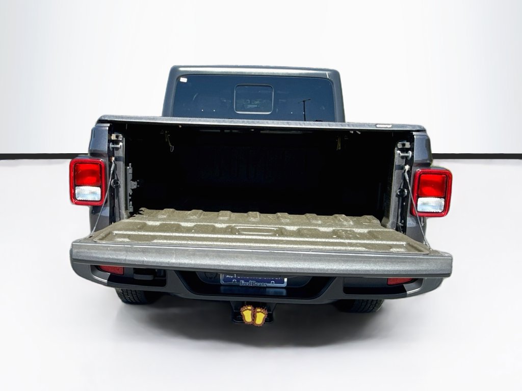Used 2021 Jeep Gladiator Sport AWD/4WD image 29