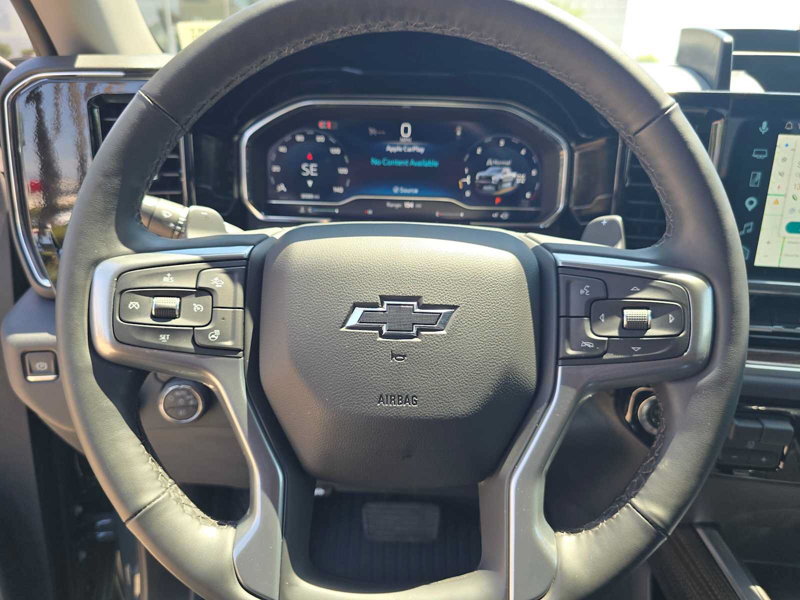 Used 2025 Chevrolet Silverado 1500 LT Trail Boss w/ Convenience Package II AWD/4WD image 22