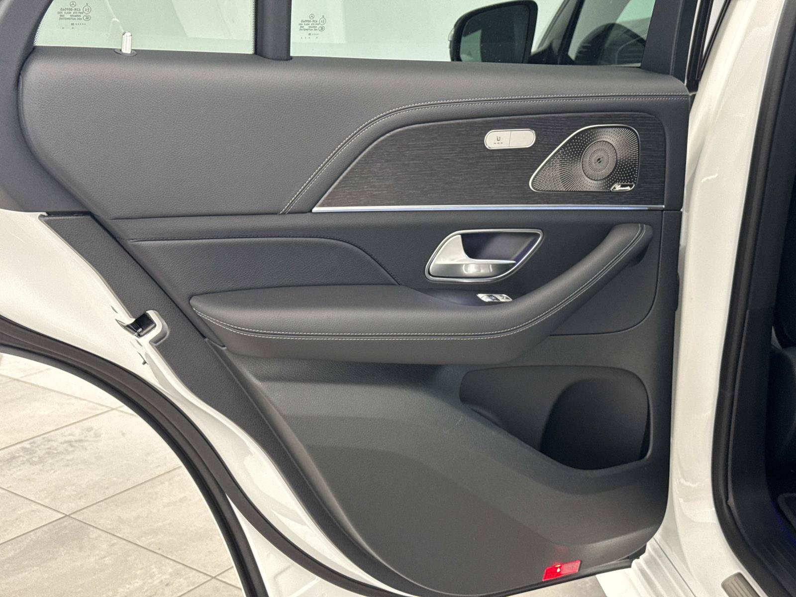 New 2026 Mercedes-Benz GLE 450 4MATIC Coupe image 4