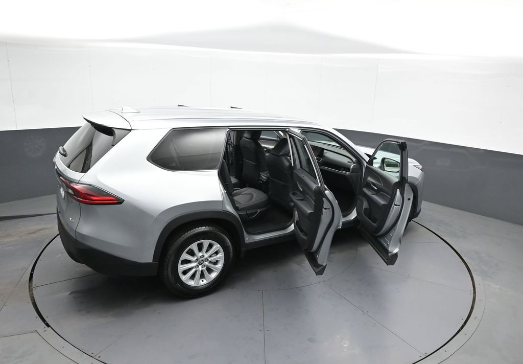 Certified 2025 Toyota Grand Highlander AWD image 46