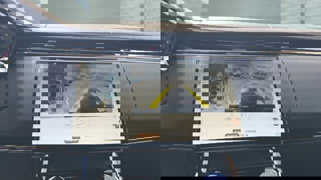 Used 2023 Land Rover Range Rover Sport SE image 26