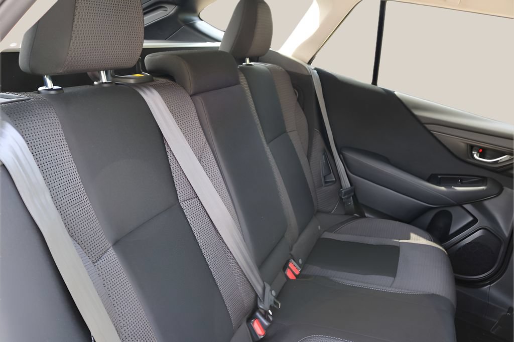 Used 2024 Subaru Outback Premium AWD/4WD image 19