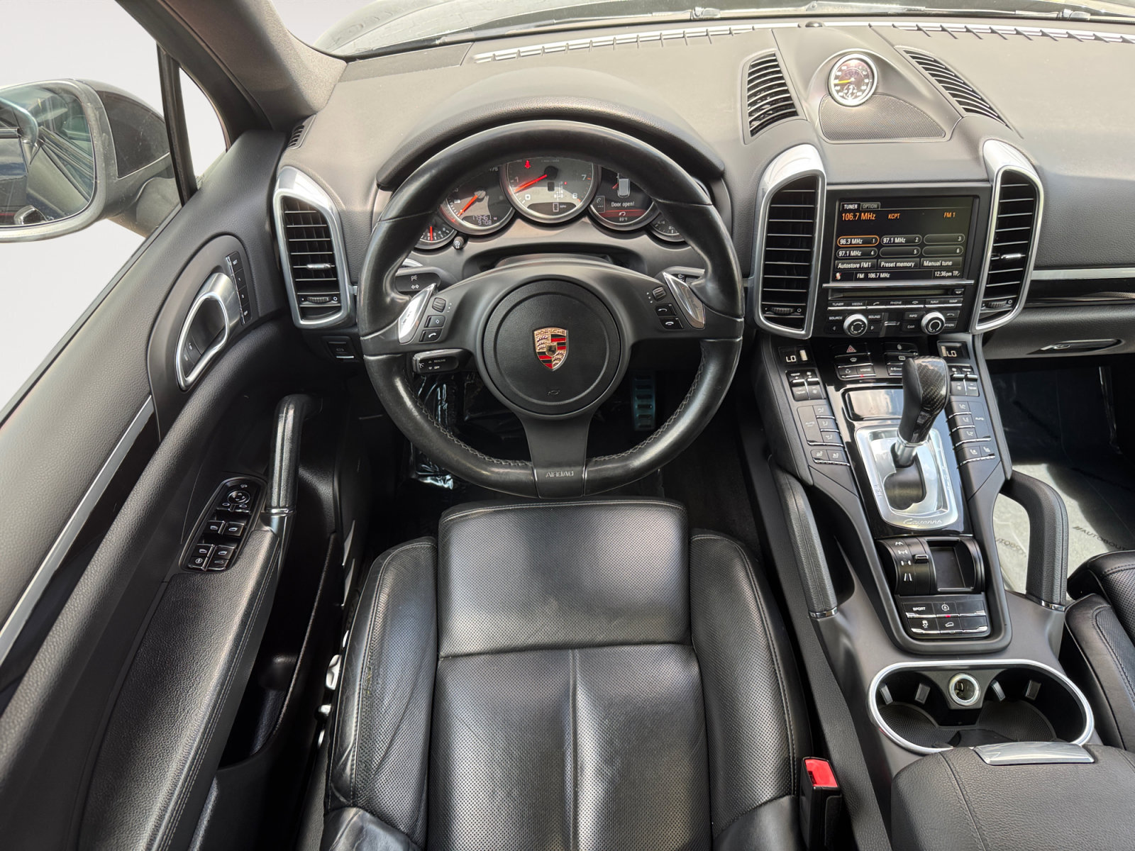 Used 2012 Porsche Cayenne S AWD/4WD image 10
