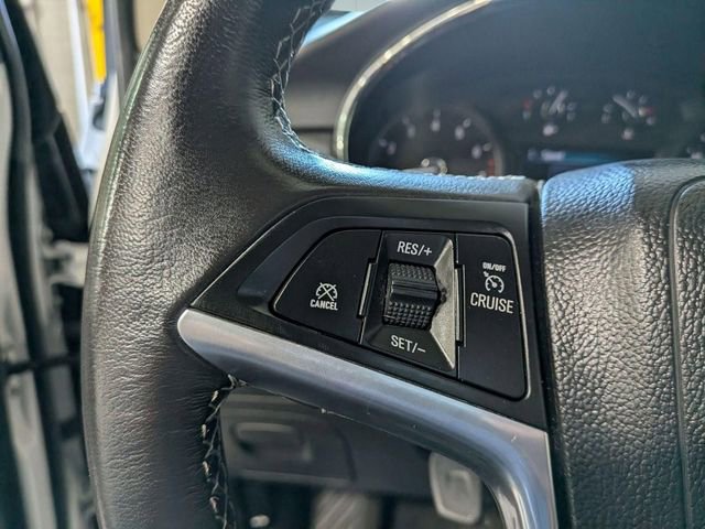 Used 2022 Buick Encore Preferred w/ Safety Package AWD/4WD image 18