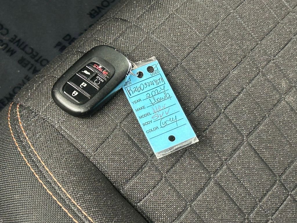 Used 2024 Honda HR-V Sport image 46