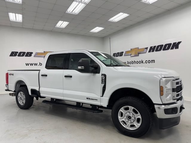 Used 2026 Ford F250 XLT AWD/4WD image 3