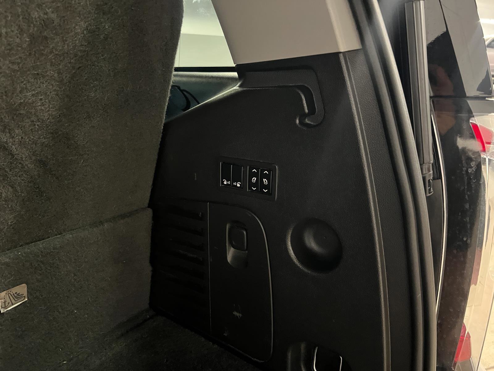 Used 2015 GMC Yukon SLT w/ Open Road Package image 37