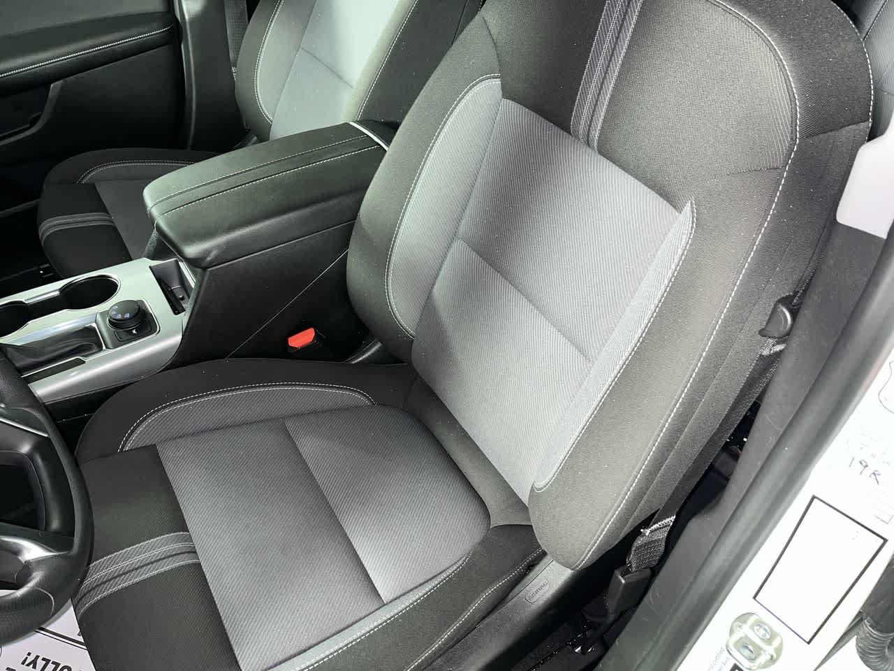Used 2022 Chevrolet Equinox Premier w/ LPO, Floor Liner Package AWD/4WD image 15