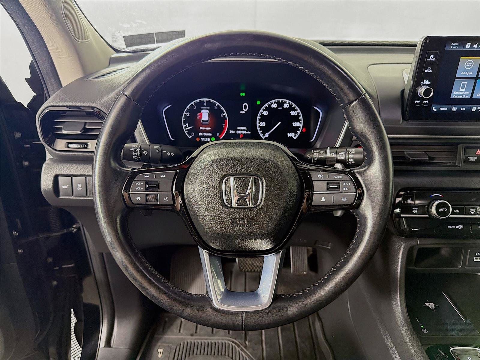 Used 2023 Honda Pilot EX-L image 3
