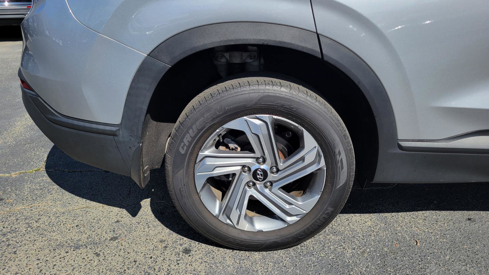 Used 2023 Hyundai Santa Fe SEL image 15