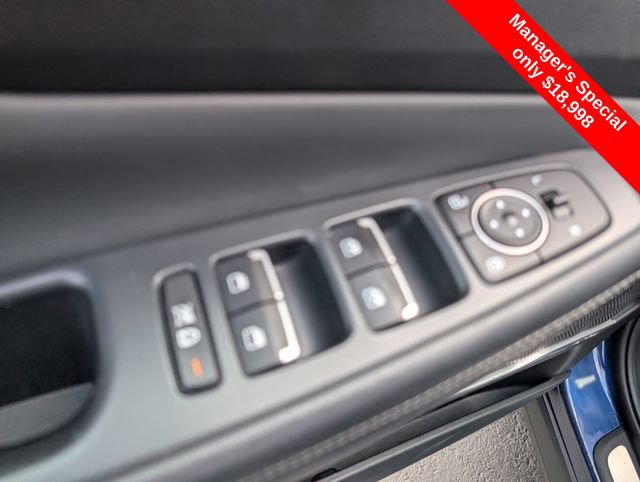 Used 2020 Hyundai Santa Fe Limited FWD image 15