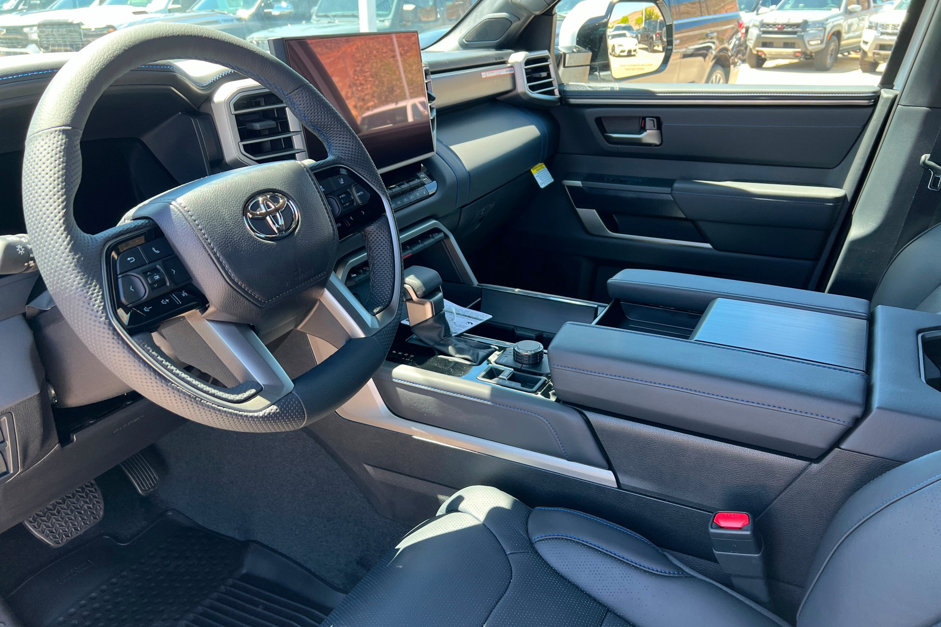 New 2026 Toyota Tundra Platinum w/ Tow Tech Package AWD/4WD image 15