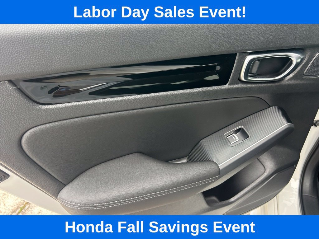 Used 2024 Honda Civic Touring image 11
