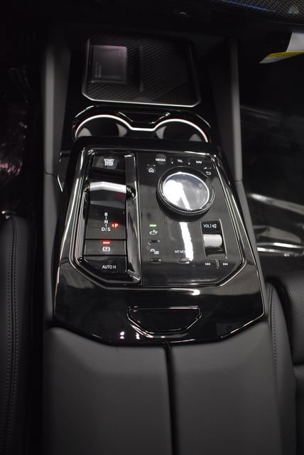 New 2027 BMW 550e xDrive w/ Premium Package AWD/4WD image 28