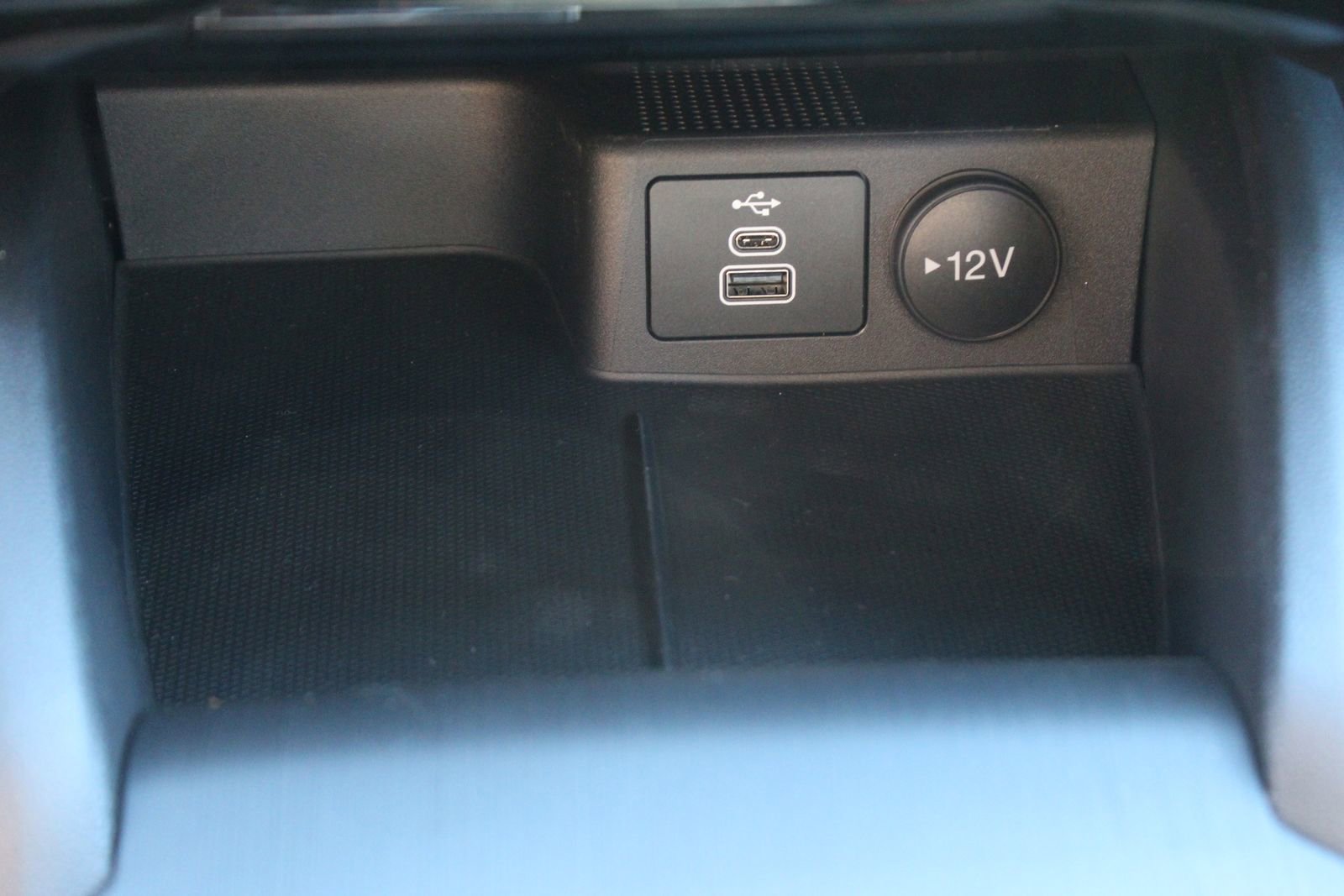 New 2026 Ford Escape ST-Line w/ Tech Pack #1 image 25