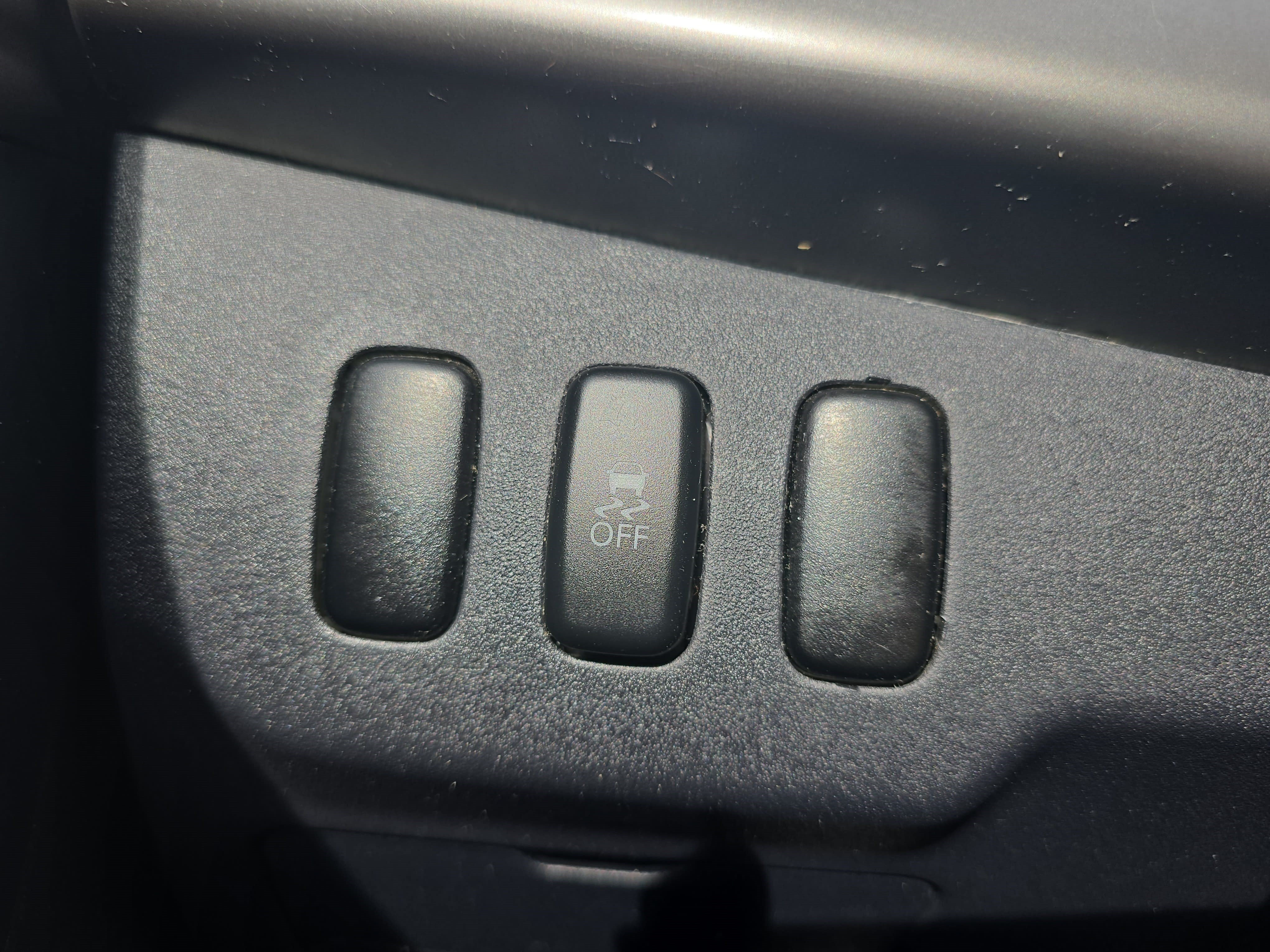 Used 2012 Mitsubishi Lancer SE AWD/4WD image 22